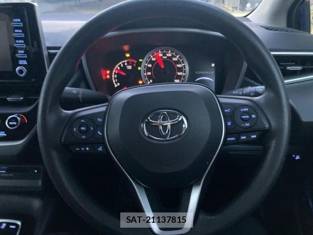 Toyota COROLLA SEDAN 2021-09 7216408-12