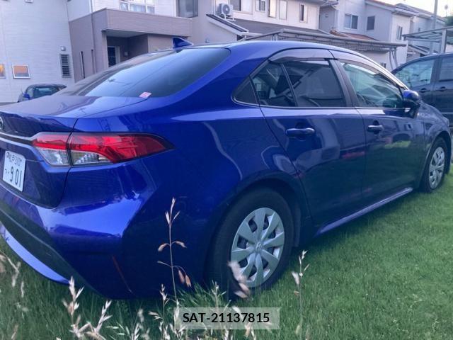 Toyota COROLLA SEDAN 2021-09 7216408-2