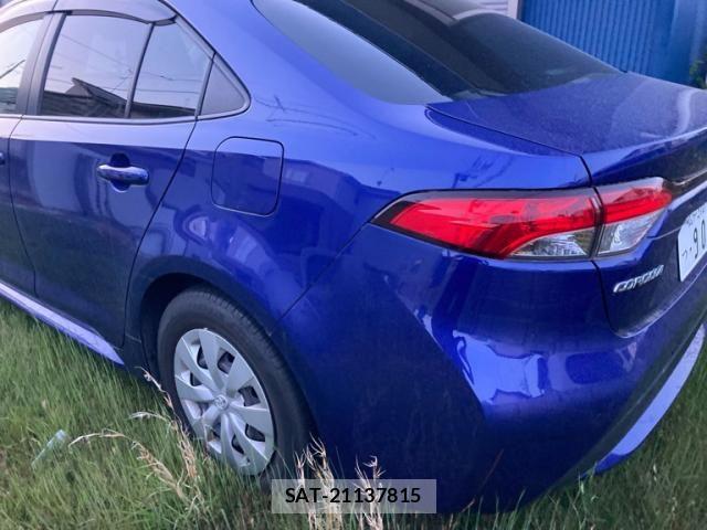 Toyota COROLLA SEDAN 2021-09 7216408-3