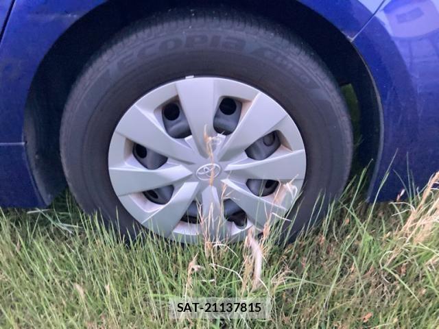 Toyota COROLLA SEDAN 2021-09 7216408-6