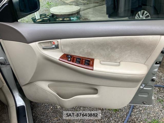 Toyota COROLLA SEDAN 2004-03 7357230-12