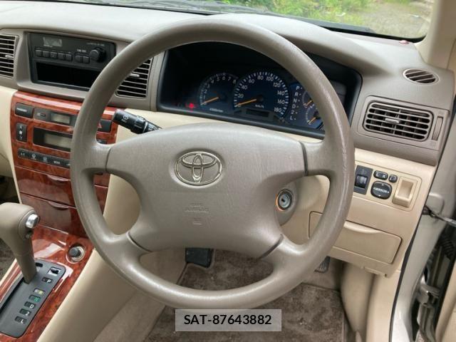 Toyota COROLLA SEDAN 2004-03 7357230-13