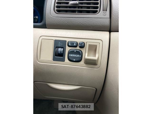 Toyota COROLLA SEDAN 2004-03 7357230-14
