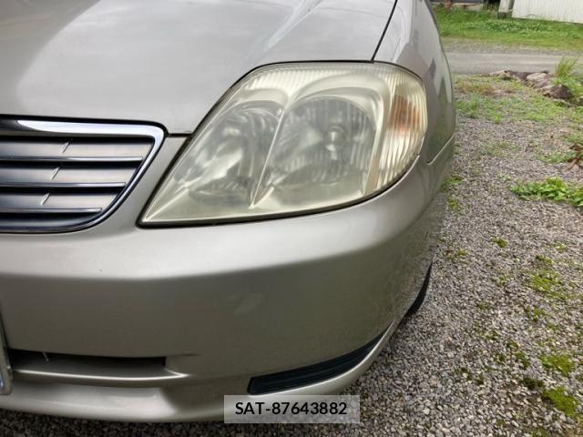 Toyota COROLLA SEDAN 2004-03 7357230-4