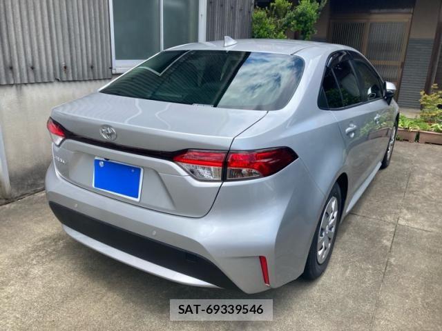 Toyota COROLLA SEDAN 2025-03 7615682-1