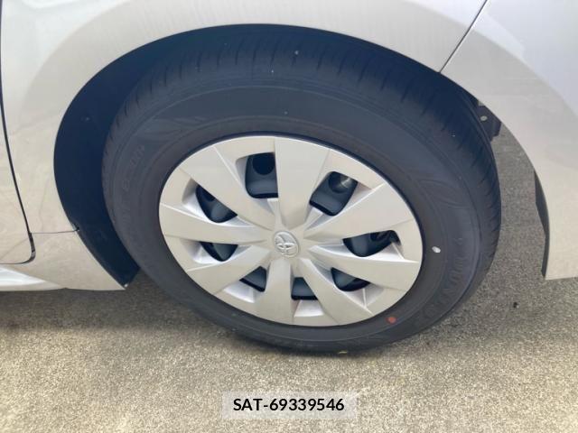 Toyota COROLLA SEDAN 2025-03 7615682-7