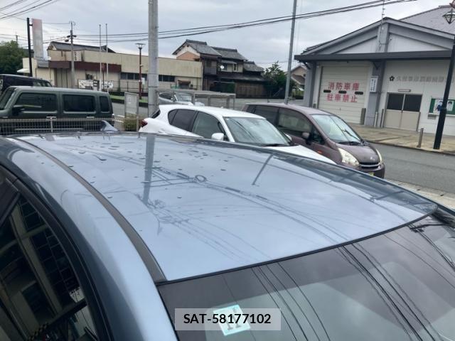Toyota COROLLA SEDAN 2019-10 7722074-3