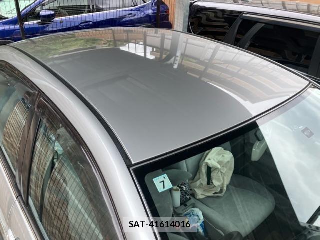 Toyota COROLLA SEDAN 2000-11 7722075-9
