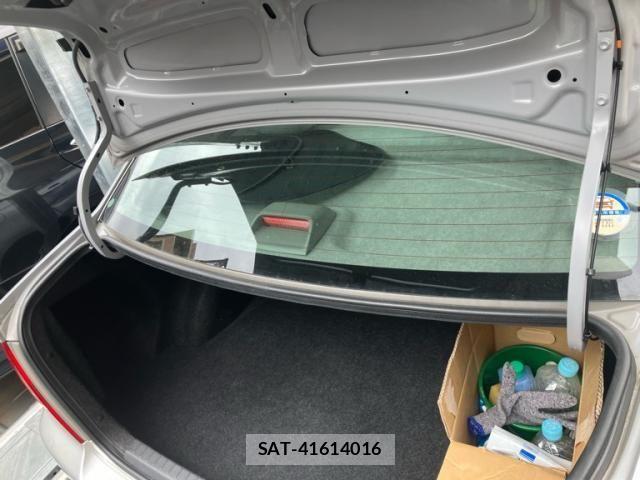 Toyota COROLLA SEDAN 2000-11 7722075-4