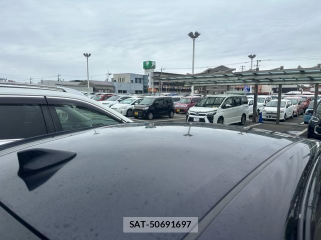 Toyota COROLLA SEDAN 2019-09 7722073-10