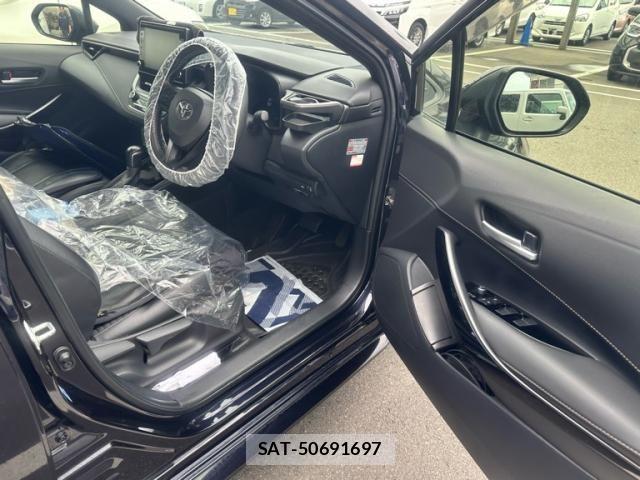 Toyota COROLLA SEDAN 2019-09 7722073-11