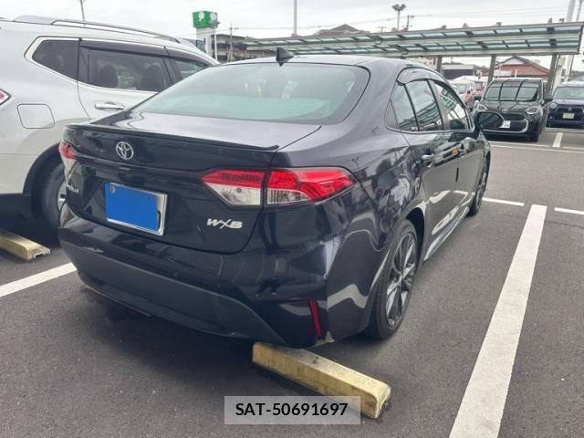 Toyota COROLLA SEDAN 2019-09 7722073-4