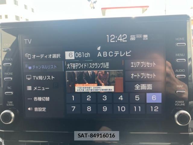 Toyota COROLLA SEDAN 2020-06 8073323-17
