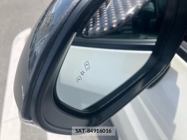 Toyota COROLLA SEDAN 2020-06 8073323-24