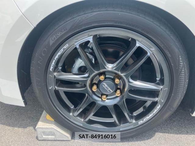 Toyota COROLLA SEDAN 2020-06 8073323-8