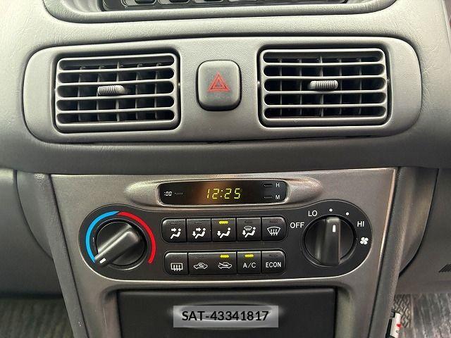 Toyota COROLLA SEDAN 1997-10 8206950-18