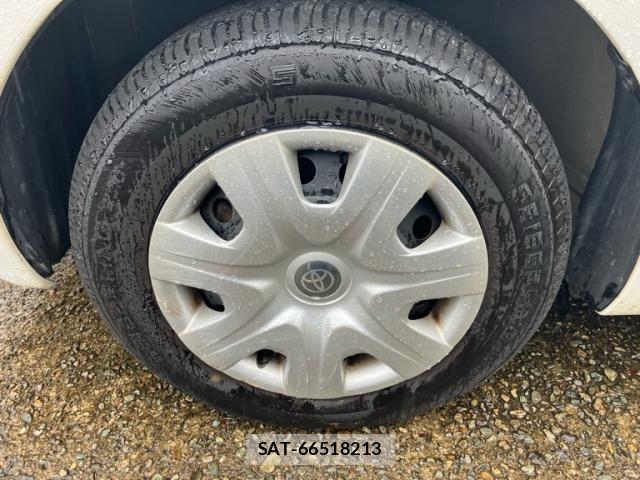 Toyota COROLLA SEDAN 2003-06 8229356-3