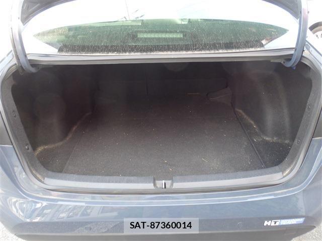 Toyota COROLLA SEDAN 2023-03 8313814-23