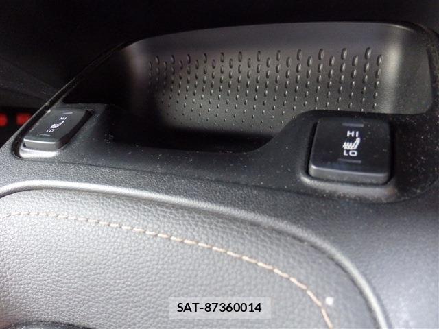 Toyota COROLLA SEDAN 2023-03 8313814-29