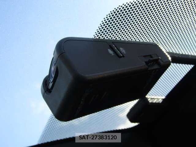 Toyota COROLLA SEDAN 2021-05 8365226-11