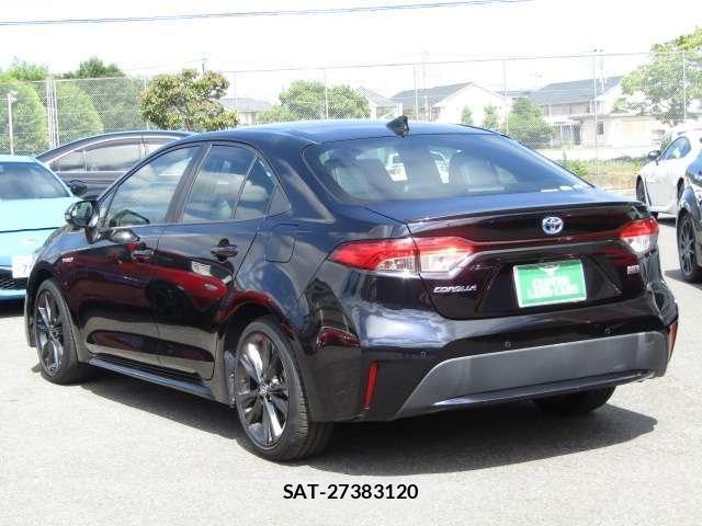 Toyota COROLLA SEDAN 2021-05 8365226-25