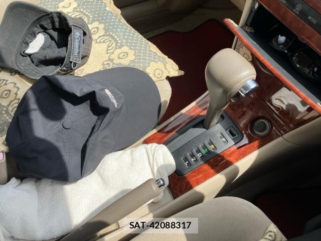 Toyota COROLLA SEDAN 2003-09 8411736-20