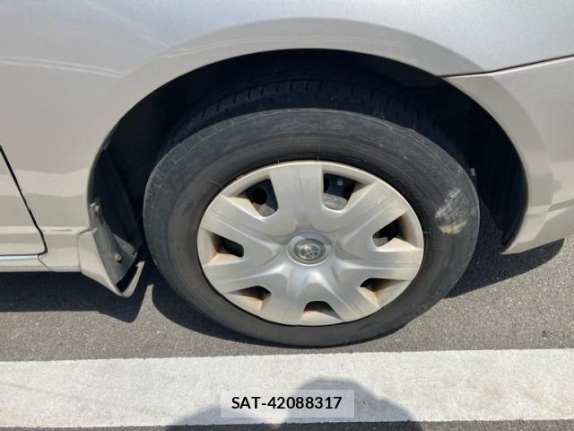Toyota COROLLA SEDAN 2003-09 8411736-4