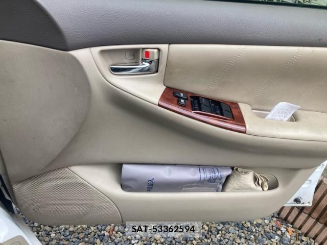 Toyota COROLLA SEDAN 2002-06 8411735-14