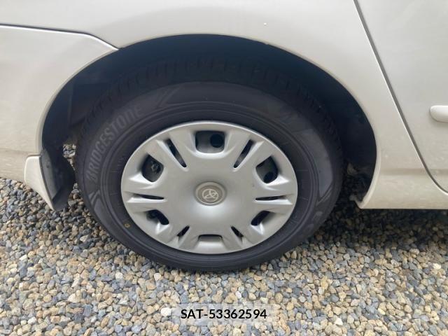Toyota COROLLA SEDAN 2002-06 8411735-8