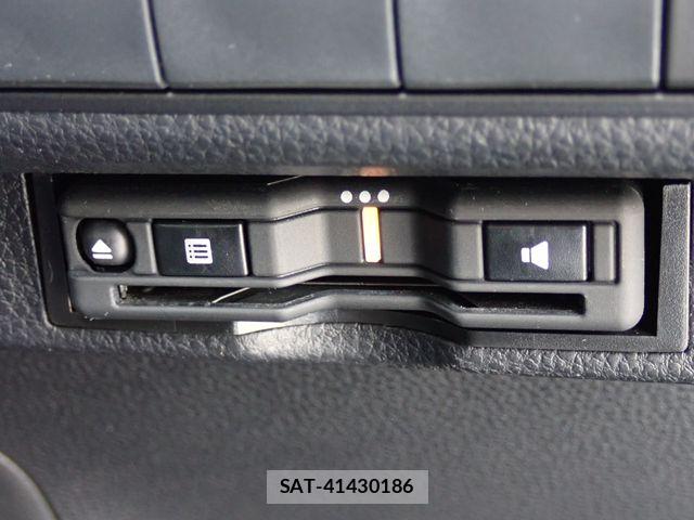 Toyota COROLLA SEDAN 2022-02 8795558-9