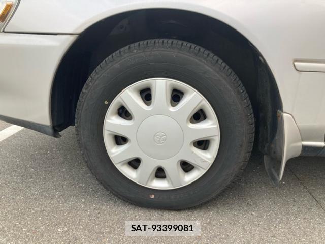 Toyota COROLLA SEDAN 1994-03 8828329-9