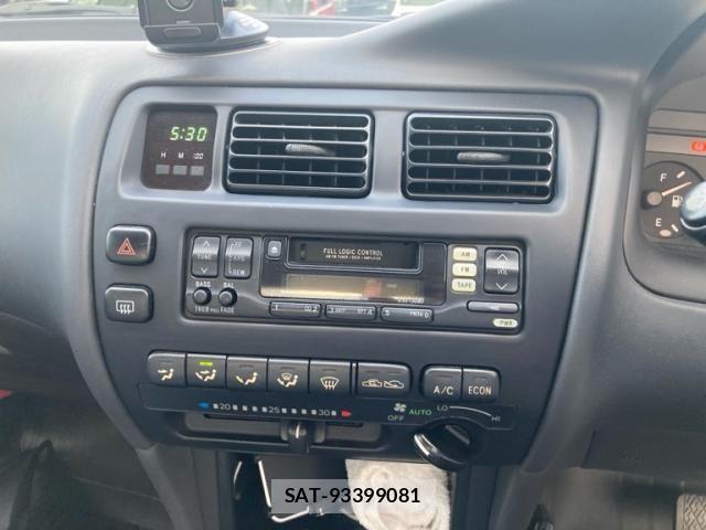 Toyota COROLLA SEDAN 1994-03 8828329-16