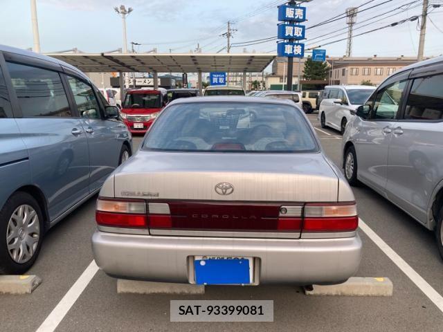 Toyota COROLLA SEDAN 1994-03 8828329-3