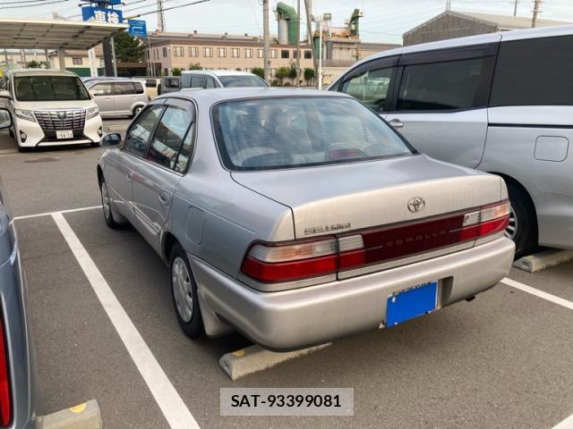 Toyota COROLLA SEDAN 1994-03 8828329-4