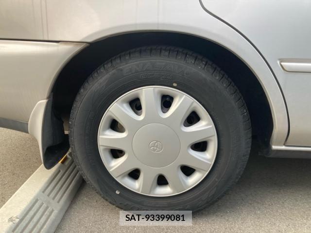 Toyota COROLLA SEDAN 1994-03 8828329-7