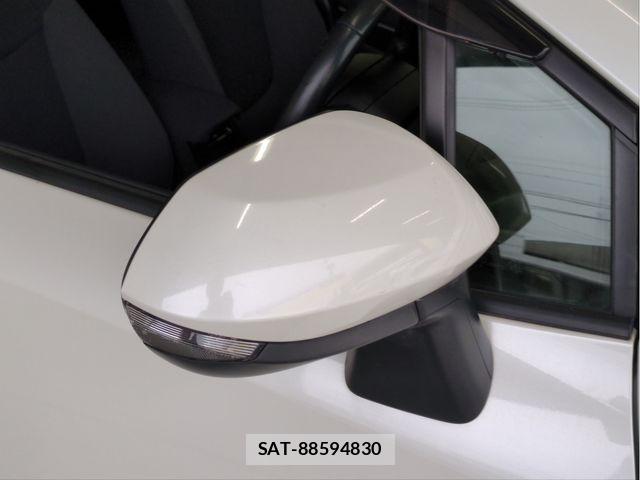 Toyota COROLLA SEDAN 2019-09 8828330-21