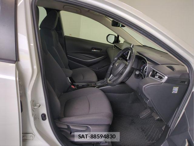 Toyota COROLLA SEDAN 2019-09 8828330-25