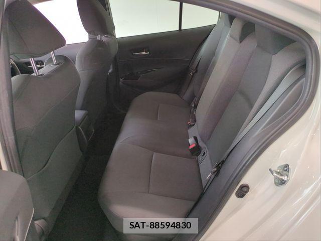 Toyota COROLLA SEDAN 2019-09 8828330-4