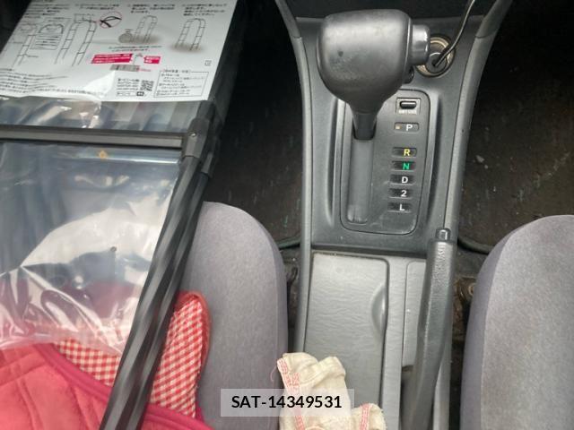 Toyota COROLLA SEDAN 2003-10 8879176-10
