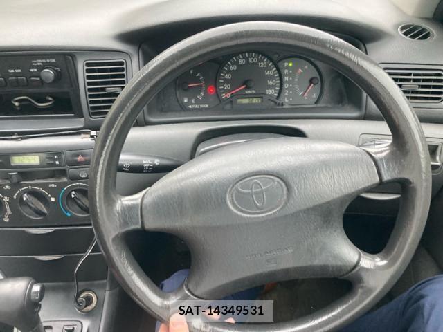 Toyota COROLLA SEDAN 2003-10 8879176-7