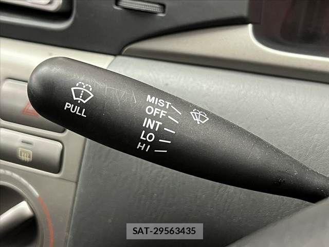 Toyota COROLLA SEDAN 2006-04 8879177-25