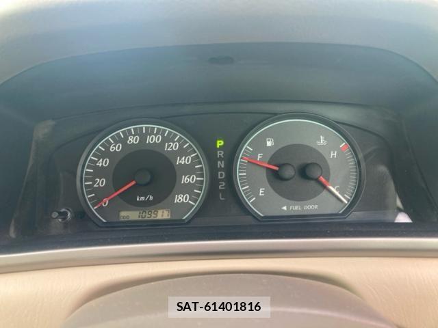 Toyota COROLLA SEDAN 2006-04 8098582-9