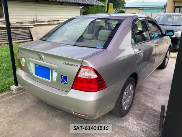 Toyota COROLLA SEDAN 2006-04 8098582-3