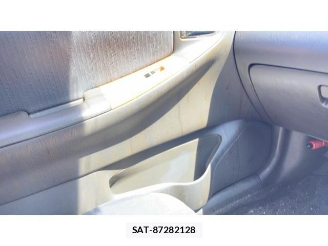 Toyota COROLLA SEDAN 2004-10 8438015-21