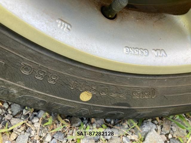 Toyota COROLLA SEDAN 2004-10 8438015-8