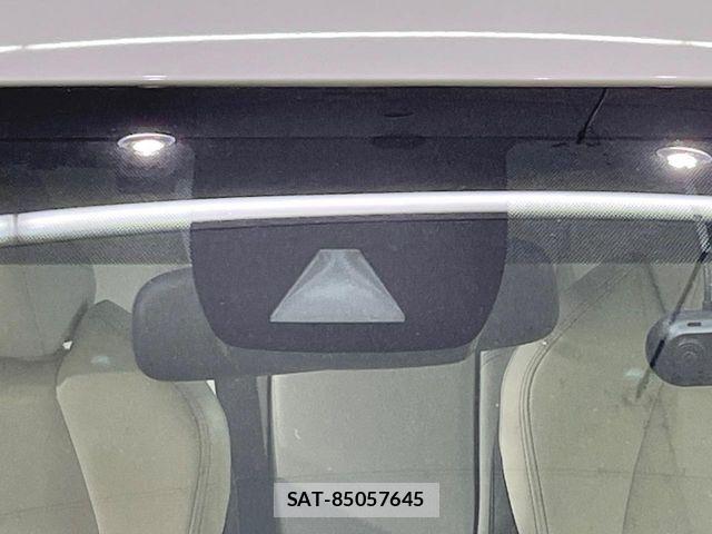 Toyota COROLLA SEDAN 2019-09 6611146-5