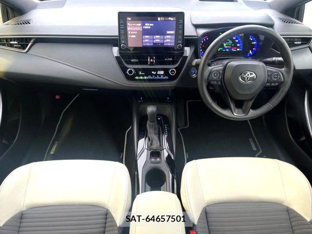 Toyota COROLLA SEDAN 2019-09 6715877-1