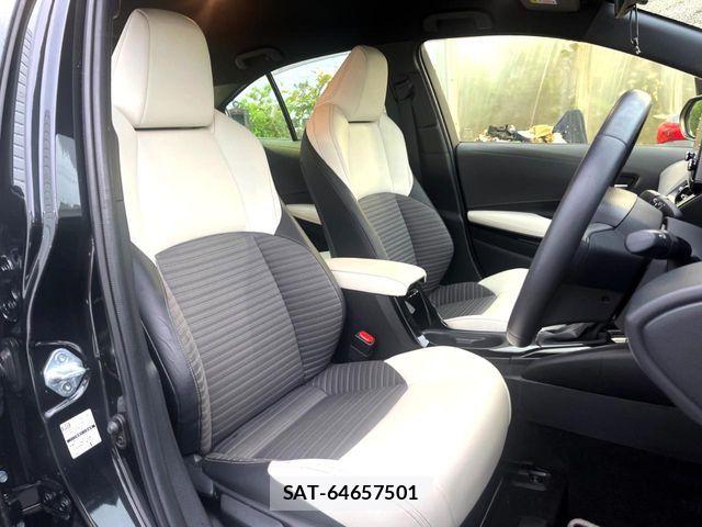 Toyota COROLLA SEDAN 2019-09 6715877-8