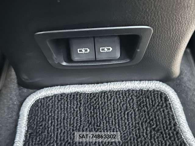 Toyota COROLLA SEDAN 2025-06 7057997-9