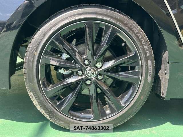 Toyota COROLLA SEDAN 2025-06 7057997-14